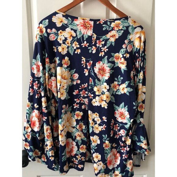 NWOT Women's Inner Beauty Plus Size 1X Flower Print Cropped Top Ruffle Sleeve Bl - Picture 6 of 7